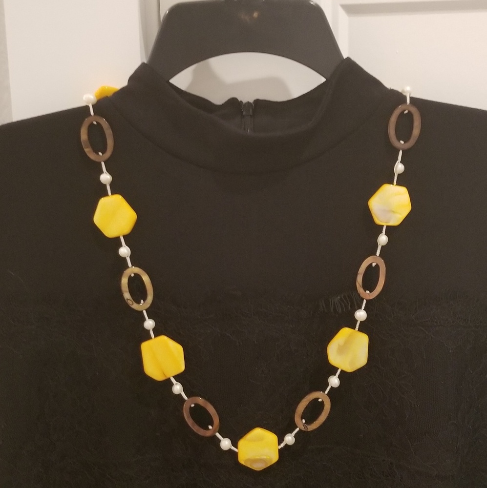 Jewelry - Picture 4 of 8